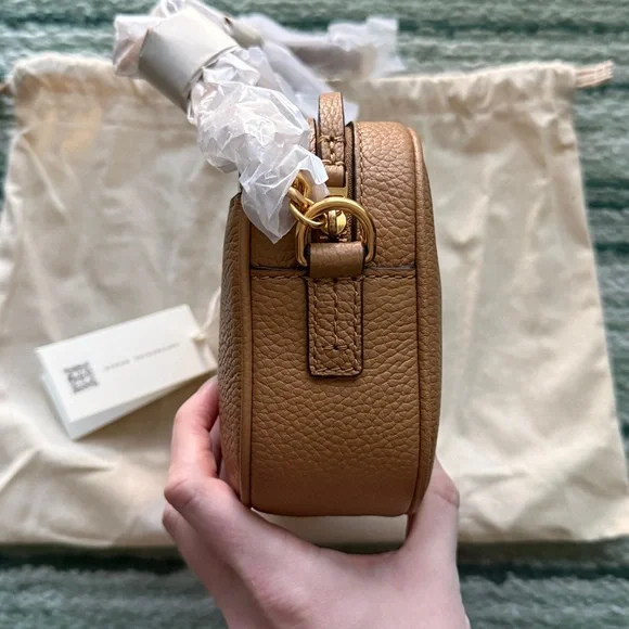 🆕 Tory Burch McGraw camera bag - Picture 7 of 12